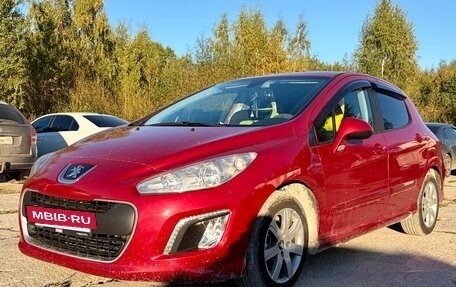 Peugeot 308 II, 2012 год, 600 000 рублей, 2 фотография