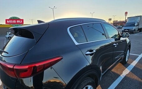 KIA Sportage IV рестайлинг, 2018 год, 1 878 000 рублей, 3 фотография