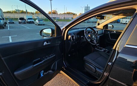 KIA Sportage IV рестайлинг, 2018 год, 1 878 000 рублей, 10 фотография