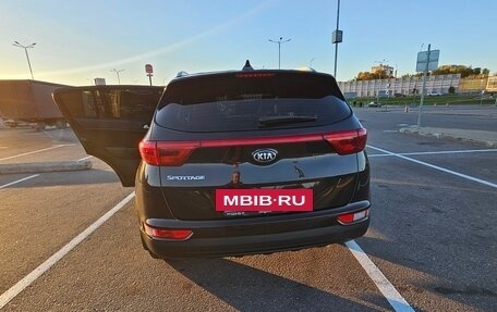 KIA Sportage IV рестайлинг, 2018 год, 1 878 000 рублей, 6 фотография