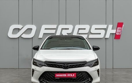 Toyota Camry, 2017 год, 2 030 000 рублей, 3 фотография