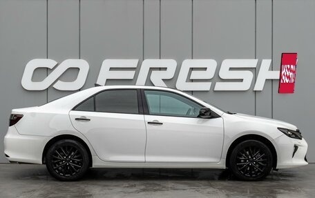 Toyota Camry, 2017 год, 2 030 000 рублей, 5 фотография
