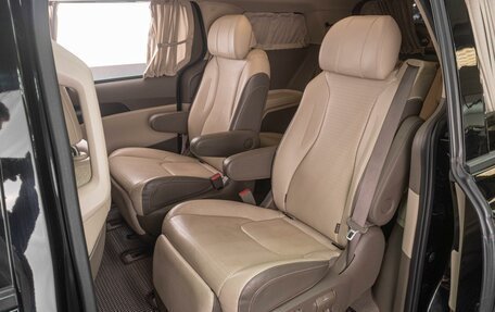 KIA Carnival, 2021 год, 4 499 000 рублей, 9 фотография