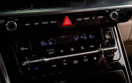 KIA Carnival, 2021 год, 4 499 000 рублей, 16 фотография