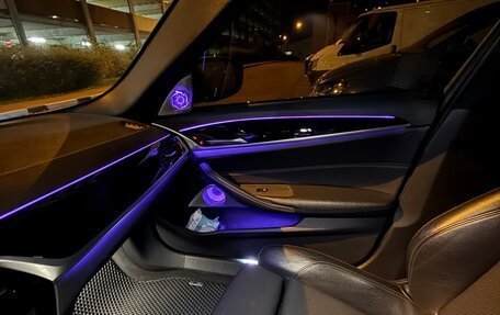 BMW 5 серия, 2018 год, 3 490 000 рублей, 11 фотография