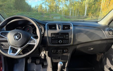 Renault Logan II, 2018 год, 1 100 000 рублей, 7 фотография