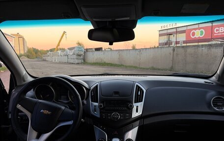 Chevrolet Cruze II, 2013 год, 780 000 рублей, 9 фотография