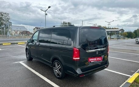 Mercedes-Benz V-Класс, 2022 год, 7 850 000 рублей, 6 фотография