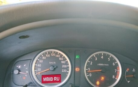 Nissan Almera, 2006 год, 400 000 рублей, 25 фотография