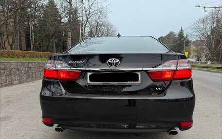 Toyota Camry, 2017 год, 2 550 000 рублей, 5 фотография
