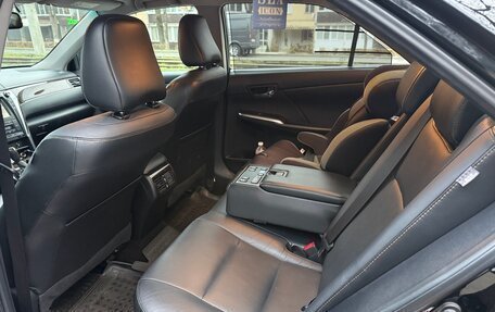 Toyota Camry, 2017 год, 2 550 000 рублей, 14 фотография