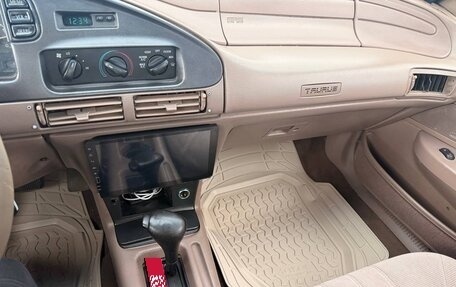 Ford Taurus III, 1995 год, 350 000 рублей, 17 фотография