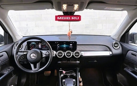 Mercedes-Benz GLB, 2021 год, 2 690 000 рублей, 7 фотография
