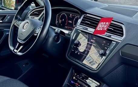 Volkswagen Tiguan II, 2019 год, 2 570 000 рублей, 11 фотография