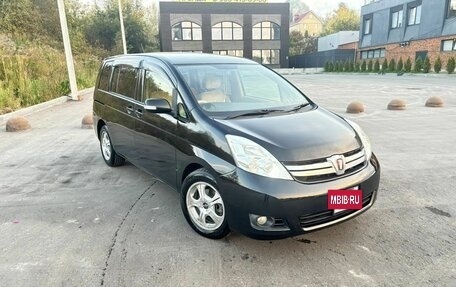 Toyota ISis I, 2013 год, 1 320 000 рублей, 3 фотография