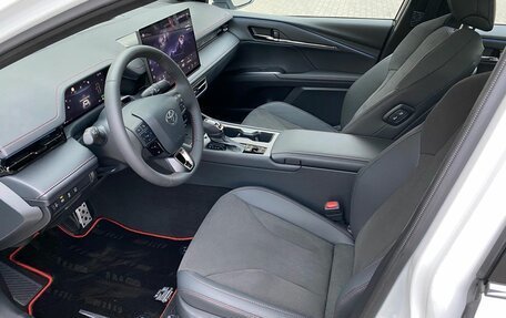 Toyota Camry, 2026 год, 4 950 000 рублей, 10 фотография