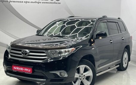 Toyota Highlander III, 2011 год, 1 850 000 рублей, 1 фотография