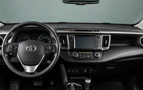 Toyota RAV4, 2017 год, 2 879 000 рублей, 8 фотография