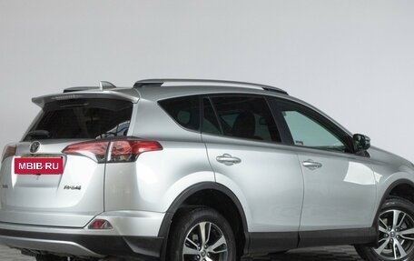 Toyota RAV4, 2017 год, 2 879 000 рублей, 7 фотография