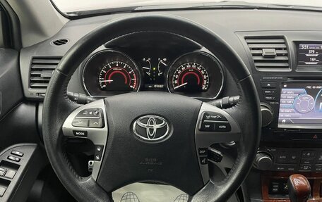 Toyota Highlander III, 2011 год, 1 850 000 рублей, 10 фотография