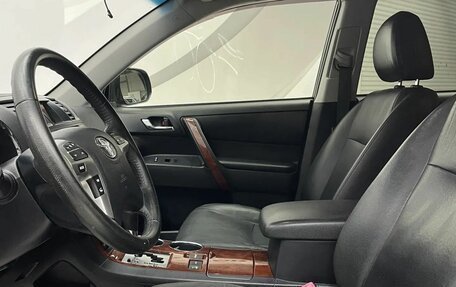 Toyota Highlander III, 2011 год, 1 850 000 рублей, 11 фотография