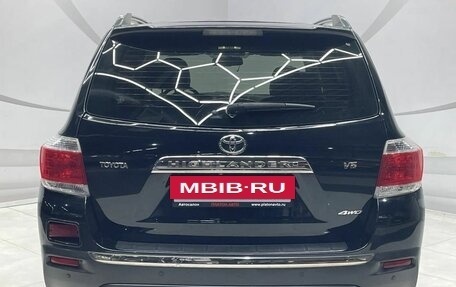Toyota Highlander III, 2011 год, 1 850 000 рублей, 7 фотография