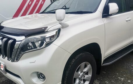 Toyota Land Cruiser Prado 150 рестайлинг 2, 2014 год, 3 340 000 рублей, 4 фотография
