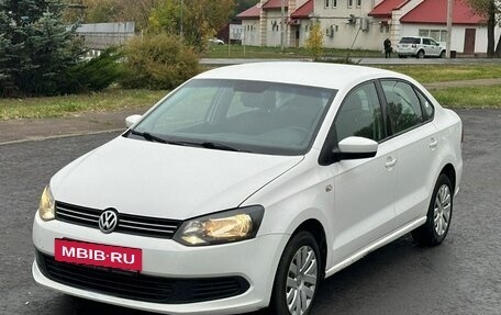 Volkswagen Polo VI (EU Market), 2012 год, 650 000 рублей, 3 фотография