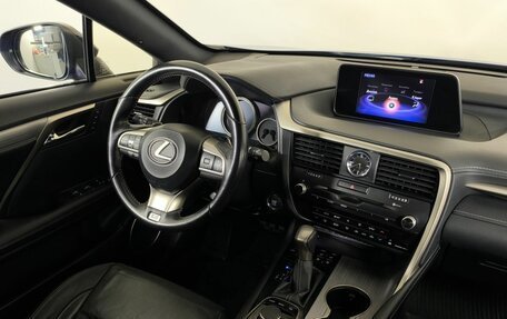 Lexus RX IV рестайлинг, 2017 год, 3 960 000 рублей, 18 фотография