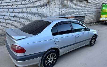 Toyota Avensis III рестайлинг, 2001 год, 389 000 рублей, 4 фотография