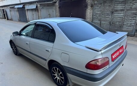 Toyota Avensis III рестайлинг, 2001 год, 389 000 рублей, 5 фотография