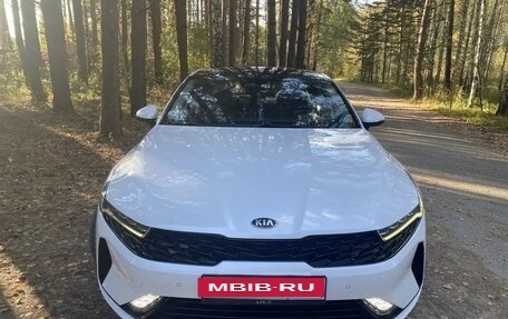 KIA K5, 2021 год, 2 600 000 рублей, 3 фотография