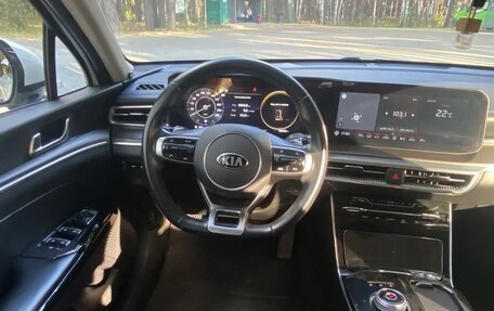 KIA K5, 2021 год, 2 600 000 рублей, 22 фотография