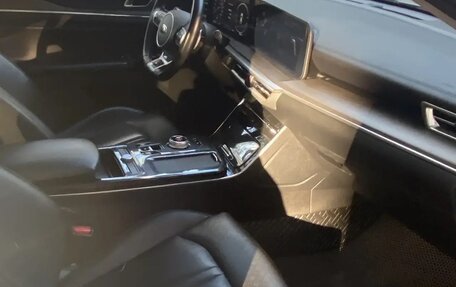 KIA K5, 2021 год, 2 600 000 рублей, 24 фотография