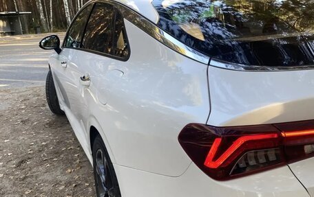 KIA K5, 2021 год, 2 600 000 рублей, 28 фотография