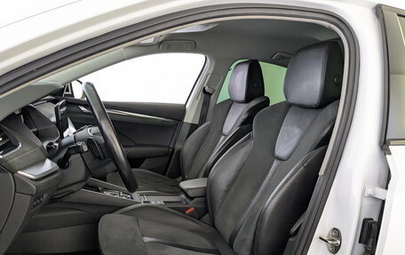 Skoda Octavia IV, 2021 год, 2 250 000 рублей, 18 фотография