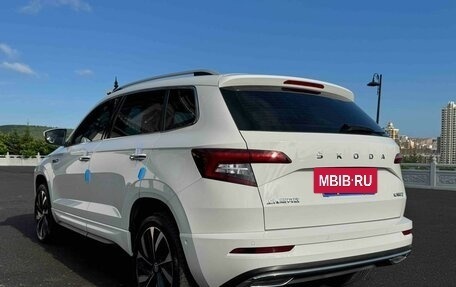 Skoda Karoq I, 2023 год, 1 530 000 рублей, 4 фотография