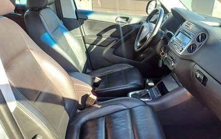 Volkswagen Tiguan I, 2010 год, 1 050 000 рублей, 13 фотография