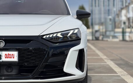 Audi e-tron GT, 2022 год, 10 700 000 рублей, 9 фотография