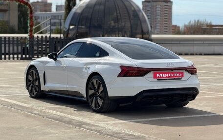 Audi e-tron GT, 2022 год, 10 700 000 рублей, 12 фотография