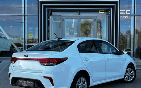 KIA Rio IV, 2017 год, 1 050 000 рублей, 4 фотография