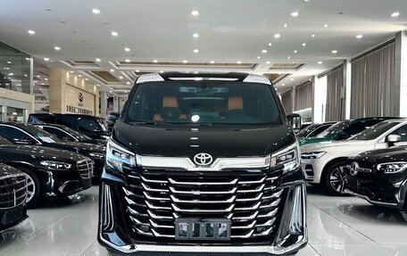 Toyota HiAce H300, 2025 год, 13 999 678 рублей, 2 фотография