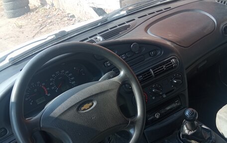 Chevrolet Niva I рестайлинг, 2003 год, 165 000 рублей, 3 фотография