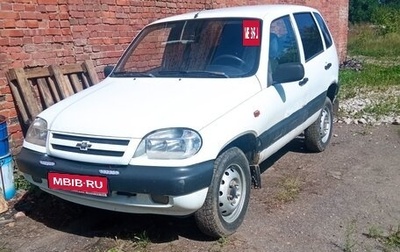 Chevrolet Niva I рестайлинг, 2003 год, 165 000 рублей, 1 фотография