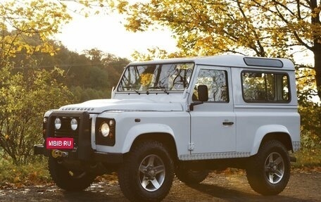 Land Rover Defender I, 2008 год, 15 000 000 рублей, 1 фотография