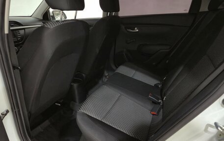 KIA Rio IV, 2018 год, 1 180 000 рублей, 17 фотография