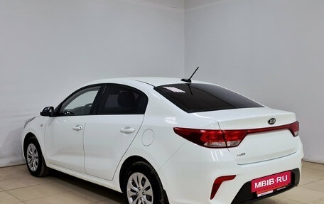 KIA Rio IV, 2018 год, 1 180 000 рублей, 8 фотография