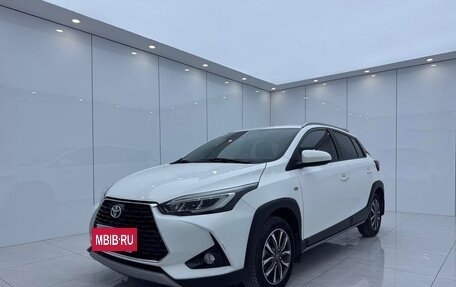 Toyota Yaris XP150 рестайлинг, 2022 год, 950 000 рублей, 3 фотография