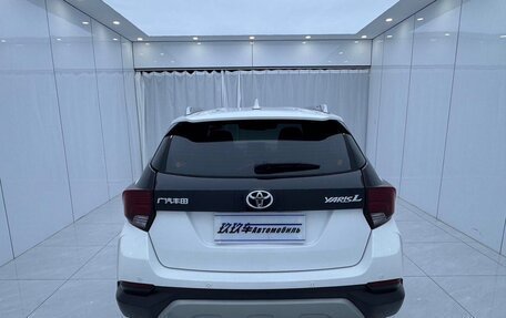 Toyota Yaris XP150 рестайлинг, 2022 год, 950 000 рублей, 5 фотография