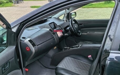 Toyota Prius, 2009 год, 750 000 рублей, 5 фотография
